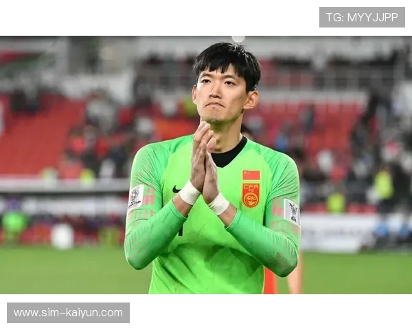 颜骏凌扑出拉布亚德任意球,海港门神救主 颜骏凌扑出拉布亚德任意球,海港门神救主