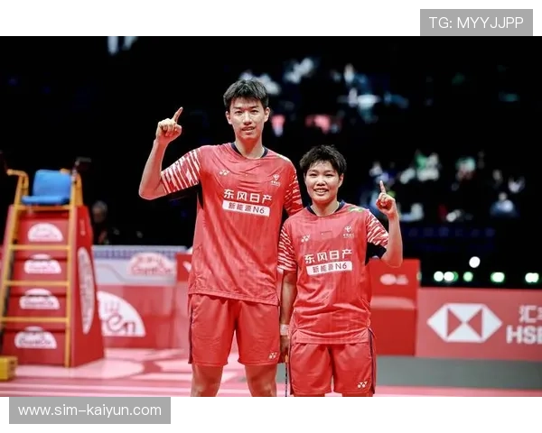 羽联总决赛混双决赛中国德比，冯彦哲-黄东萍对阵蒋振邦-魏雅欣